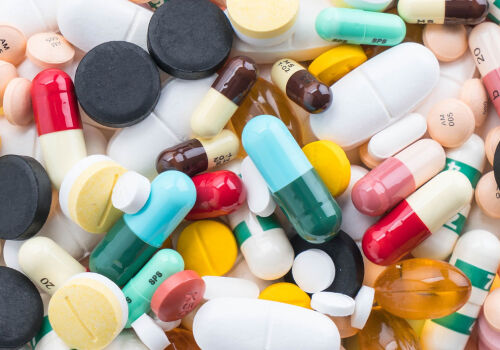 Europa se confruntă cu o penurie de medicamente din cauza conflictului privind Iranul