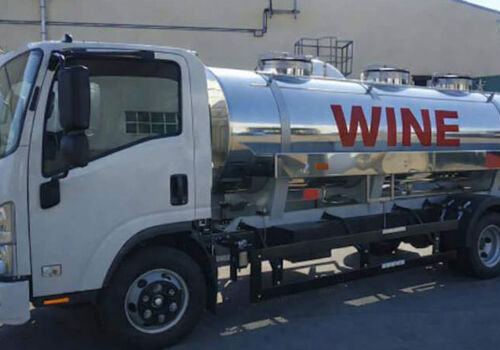 Exporturile de vin vrac din Moldova s-au triplat în ultimii 24 de ani