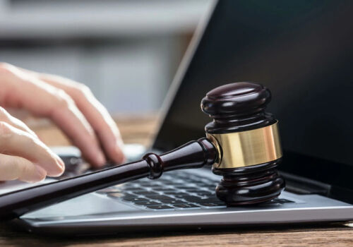 Нотариусам добавили цифры Нотариусам добавили цифры