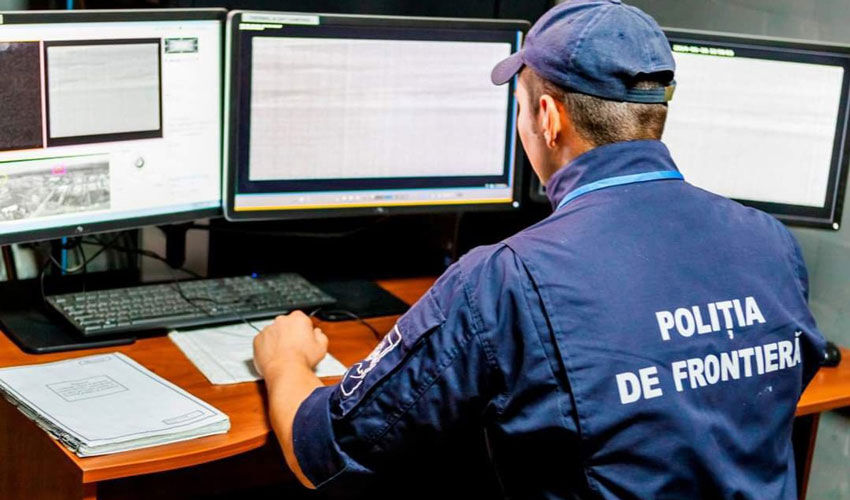 Pasagerii de la frontieră au fost supuși unui control triplu