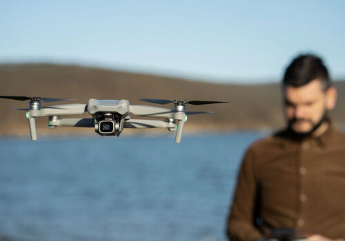 Moldova adoptă standard european pentru identificarea dronelor la distanță