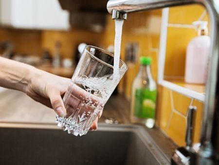 Водопровод с дефектами Водопровод с дефектами