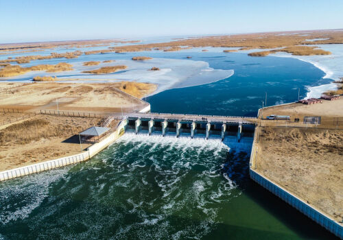 Țările din Asia Centrală își coordonează interesele în domeniile apei și energiei