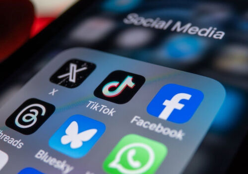 TikTok și YouTube vor plăti 27 de milioane de dolari în urma unui proces intentat de o școală