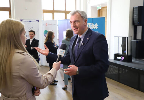 Programul „Reușim” ar putea aduce economii de 5 miliarde de lei pentru mediul de afaceri