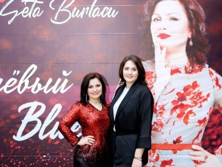 По волнам «Вишневого блюза»… По волнам «Вишневого блюза»…