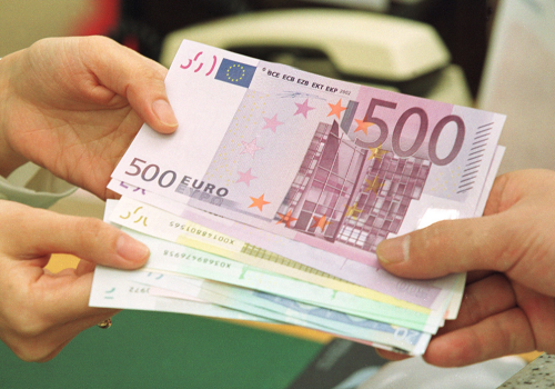 Fără autorizarea BNM: limita operațiunilor valutare va crește până la 250.000 de euro Fără autorizarea BNM: limita operațiunilor valutare va crește până la 250.000 de euro