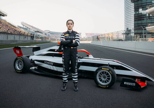 Industria frumuseții a descoperit Formula 1