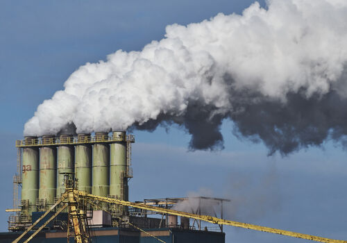 Trump a anulat o normă-cheie a SUA privind protecția climei Trump a anulat o normă-cheie a SUA privind protecția climei