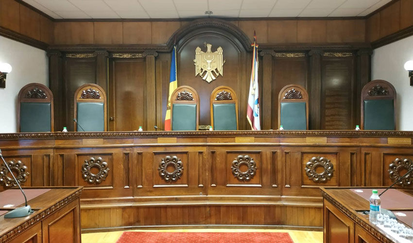 Parlamentul se va reuni în sesiune extraordinară din cauza Curții Constituționale