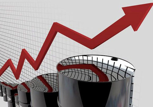 Цена барреля Brent превысила $90 и достигла максимума