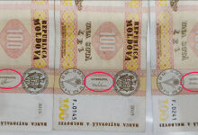 There are no “counterfeit bills” in circulation.