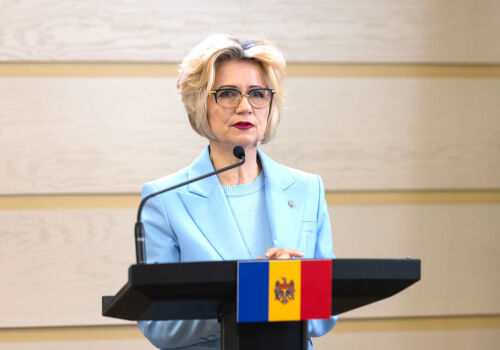 Propunere: Ambasadorii să fie aprobați de Parlament Propunere: Ambasadorii să fie aprobați de Parlament