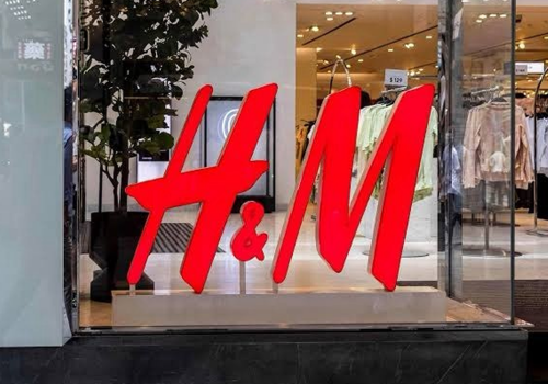 Retailul din Europa majorează prețurile din cauza conflictului din Orientul Mijlociu Retailul din Europa majorează prețurile din cauza conflictului din Orientul Mijlociu