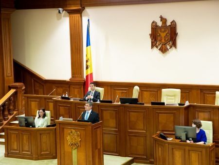 Нехорошая традиция непрозрачного парламента