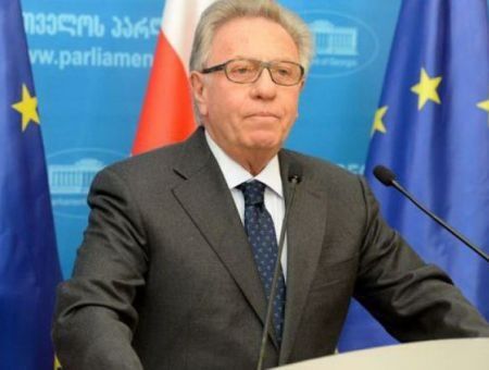 Джанни Букиккио призвал к диалогу
