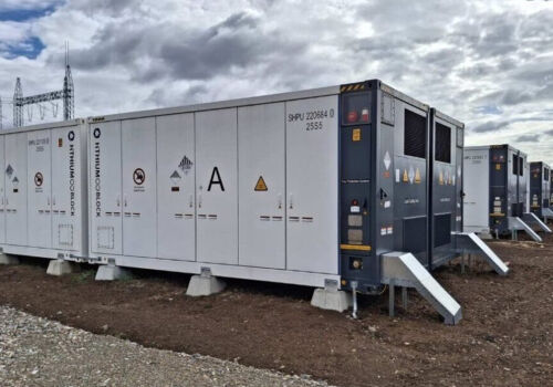 Este rentabil să investești în sisteme de stocare a energiei: experiența României