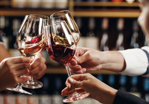 Consumul de vin a scǎzut la cel mai jos nivel din 1957