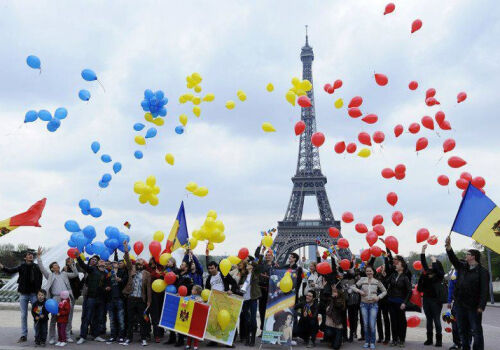 Франция изменила правила для иностранцев