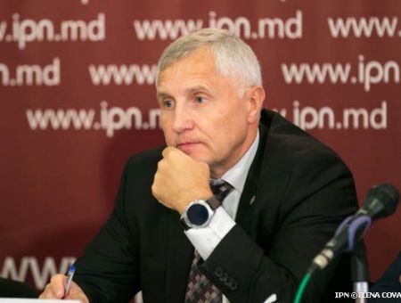 В помощь судам