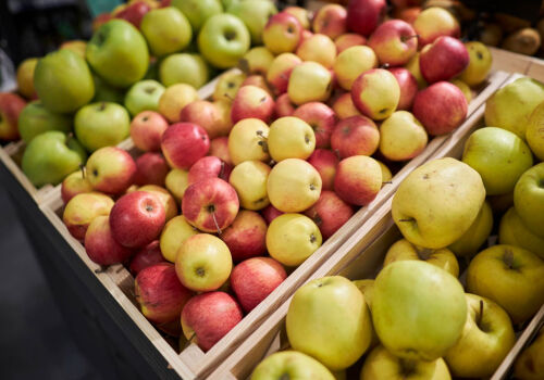 European leftovers of last year’s apples are selling slowly. What will be the consequences?