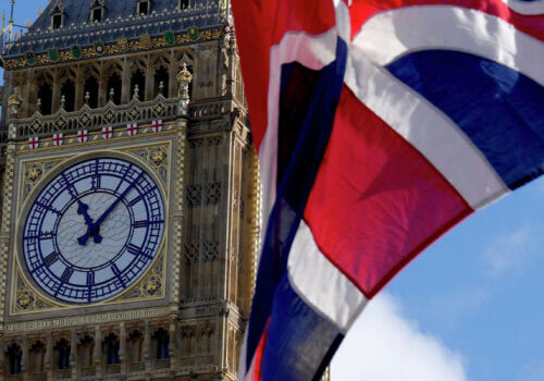 Лондон выделил 230 млн евро на отправку войск в Украину