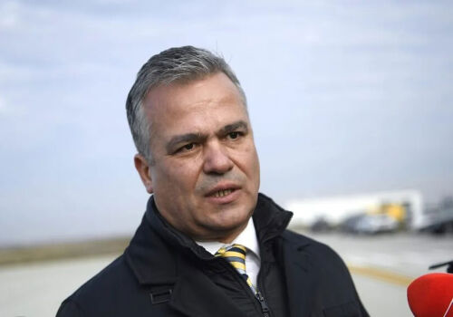 Adrian Veștea a fost numit noul prim-ministru al României