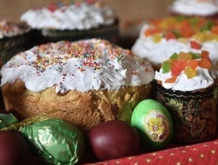 Высокий сезон пасхальной торговли Высокий сезон пасхальной торговли
