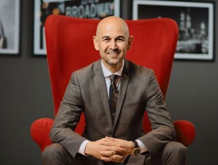 Юмит Юксел: «Мы вложили миллионы в безопасное открытие отеля «Radisson BLU Leogrand» в Кишиневе Юмит Юксел: «Мы вложили миллионы в безопасное открытие отеля «Radisson BLU Leogrand» в Кишиневе