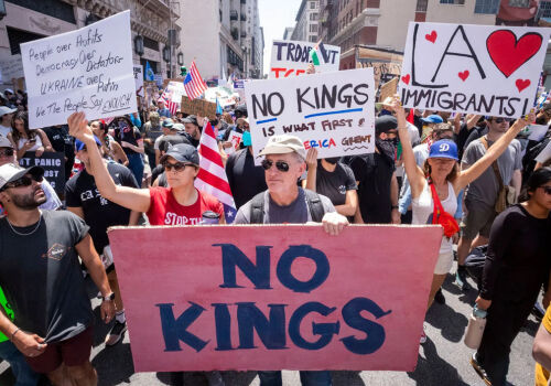 Tragedia renaște ca speranță Tragedia renaște ca speranță