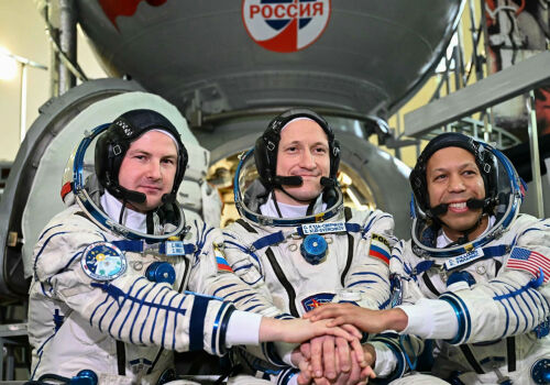 Echipajul americano-rus al navei „Soyuz MS-28” s-a întors pe Pământ Echipajul americano-rus al navei „Soyuz MS-28” s-a întors pe Pământ