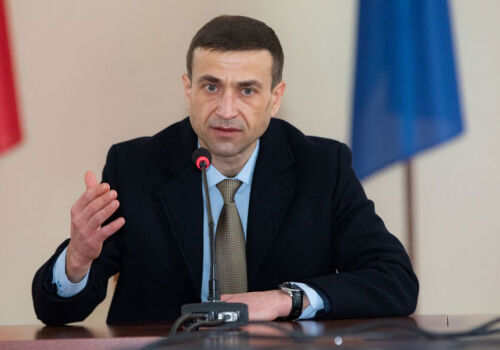 Parliament faced difficulties in translating into Russian Parliament faced difficulties in translating into Russian