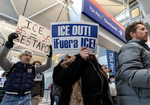 ICE a arestat mai mult de 800 de persoane pe aeroporturile din SUA – Reuters