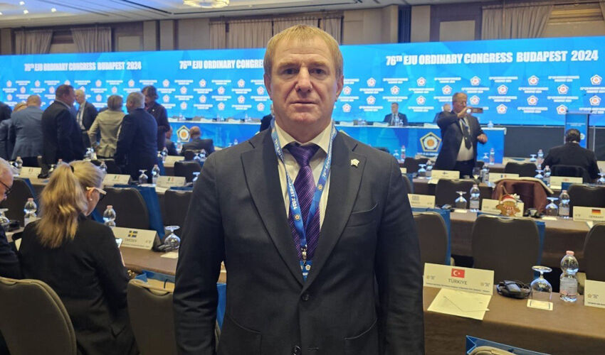 Президент Федерации дзюдо и тренер по борьбе лишены государственных наград Президент Федерации дзюдо и тренер по борьбе лишены государственных наград