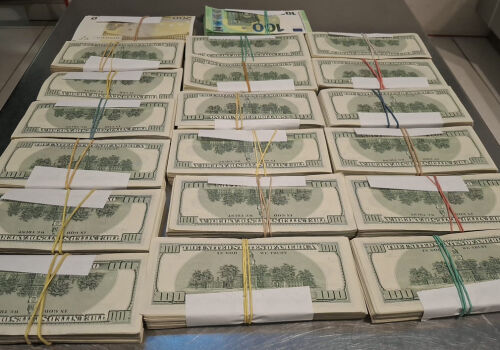 Undeclared $170,000 seized from a passenger at Chisinau airport Undeclared $170,000 seized from a passenger at Chisinau airport