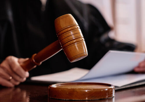 Кадровый кризис в судах тормозит рассмотрение дел о несостоятельности Кадровый кризис в судах тормозит рассмотрение дел о несостоятельности