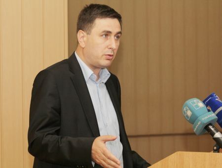 Экономика выживания против «склада автохлама» Экономика выживания против «склада автохлама»