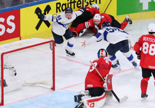 Finlanda câștigă Campionatul Mondial de hochei pe gheață, Norvegia ia medalie pentru prima dată Finlanda câștigă Campionatul Mondial de hochei pe gheață, Norvegia ia medalie pentru prima dată