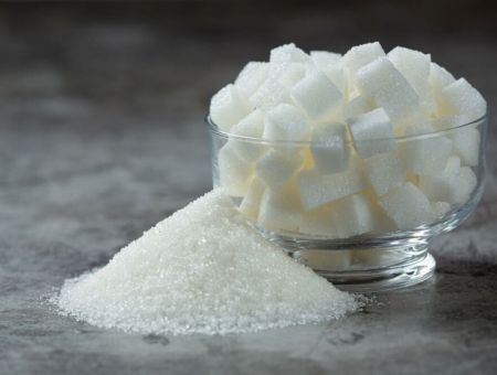 Производителям продуктов питания обещан дешевый сахар