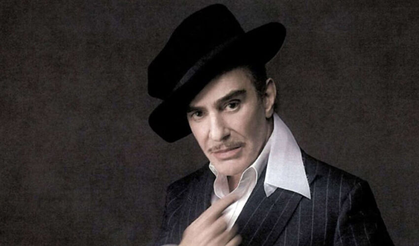 Джон Гальяно