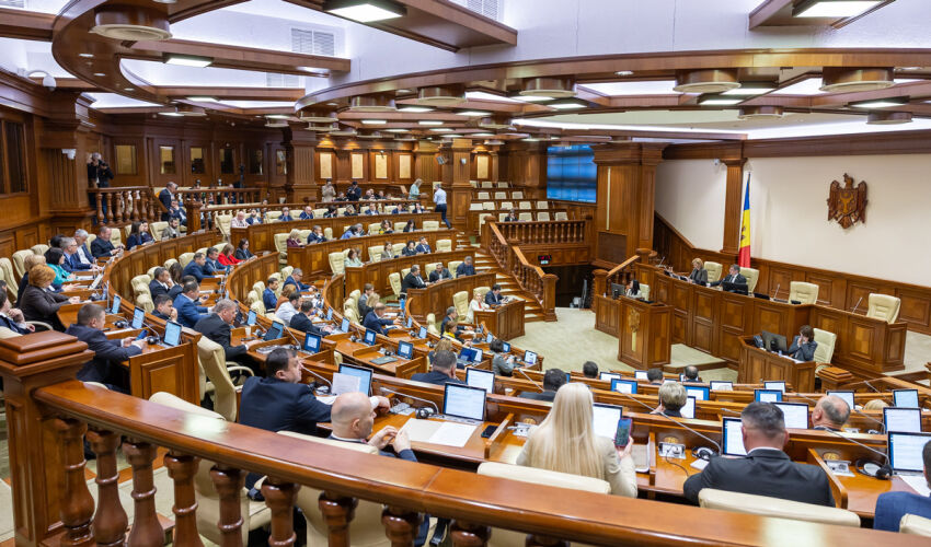 заседание Парламента Молдовы
