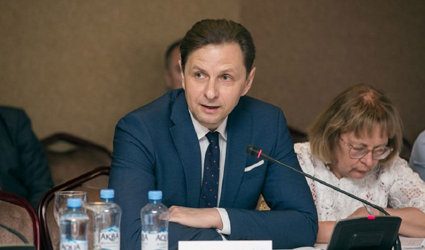 Кульминский: США возобновят выдачу иммиграционных виз после пересмотра критериев Кульминский: США возобновят выдачу иммиграционных виз после пересмотра критериев