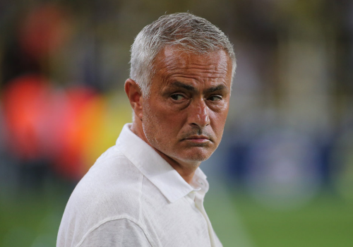 Mourinho se întoarce la Real: va reuși „Specialul” să readucă clubul la gloria de odinioară? Mourinho se întoarce la Real: va reuși „Specialul” să readucă clubul la gloria de odinioară?