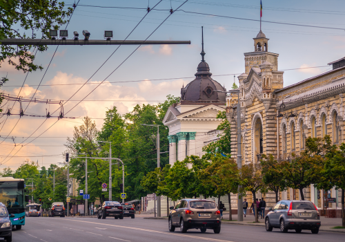 În data de 25 august, între orele 22.00 și 01.00, traficul în centrul capitalei va fi suspendat