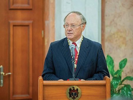 Domnul Leonid Manea a implinit 71 ani