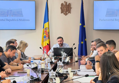 Proiectul privind parcările publice provoacă dezbateri aprinse