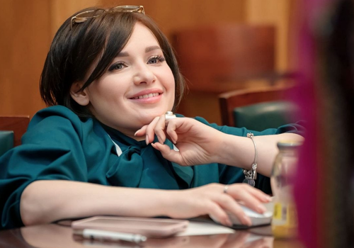 Irina Revin, replică pentru Vasile Tofan: „Un stat nu este o firmă, iar premierul nu este un CEO” Irina Revin, replică pentru Vasile Tofan: „Un stat nu este o firmă, iar premierul nu este un CEO”