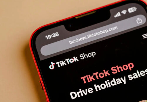 Magazinul TikTok este în creștere, dar nu în comerțul cu amănuntul al modei Magazinul TikTok este în creștere, dar nu în comerțul cu amănuntul al modei