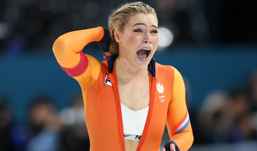 A $1 million photo: the most expensive bra ever made Jutte Lerdam