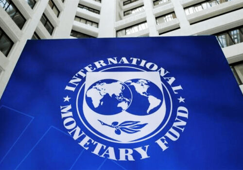 FMI modifică previziunile